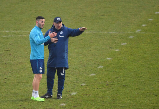 Christian Gross und Sead Kolasinac