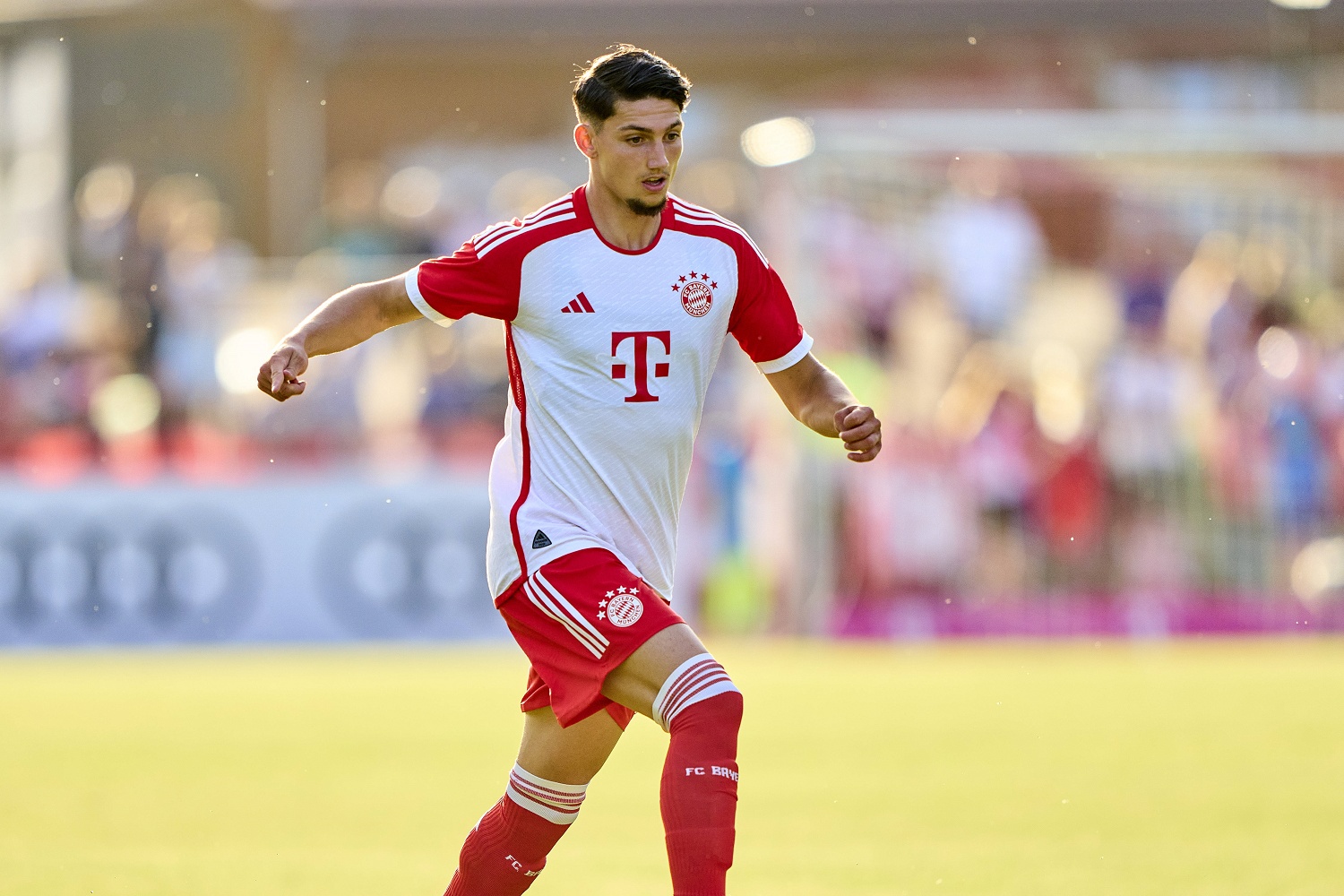 Kabadayi entscheidet sich gegen den DFB aber nicht gegen Schalke 04