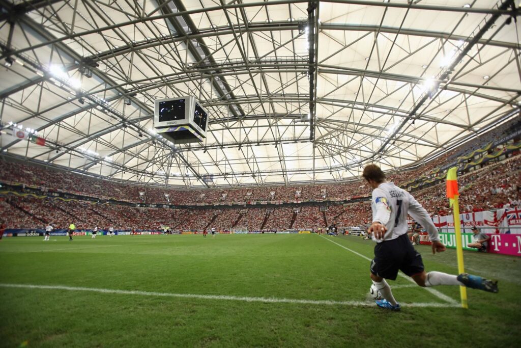 David Beckham mit England in der Veltins-Arena in Gelsenkirchen.