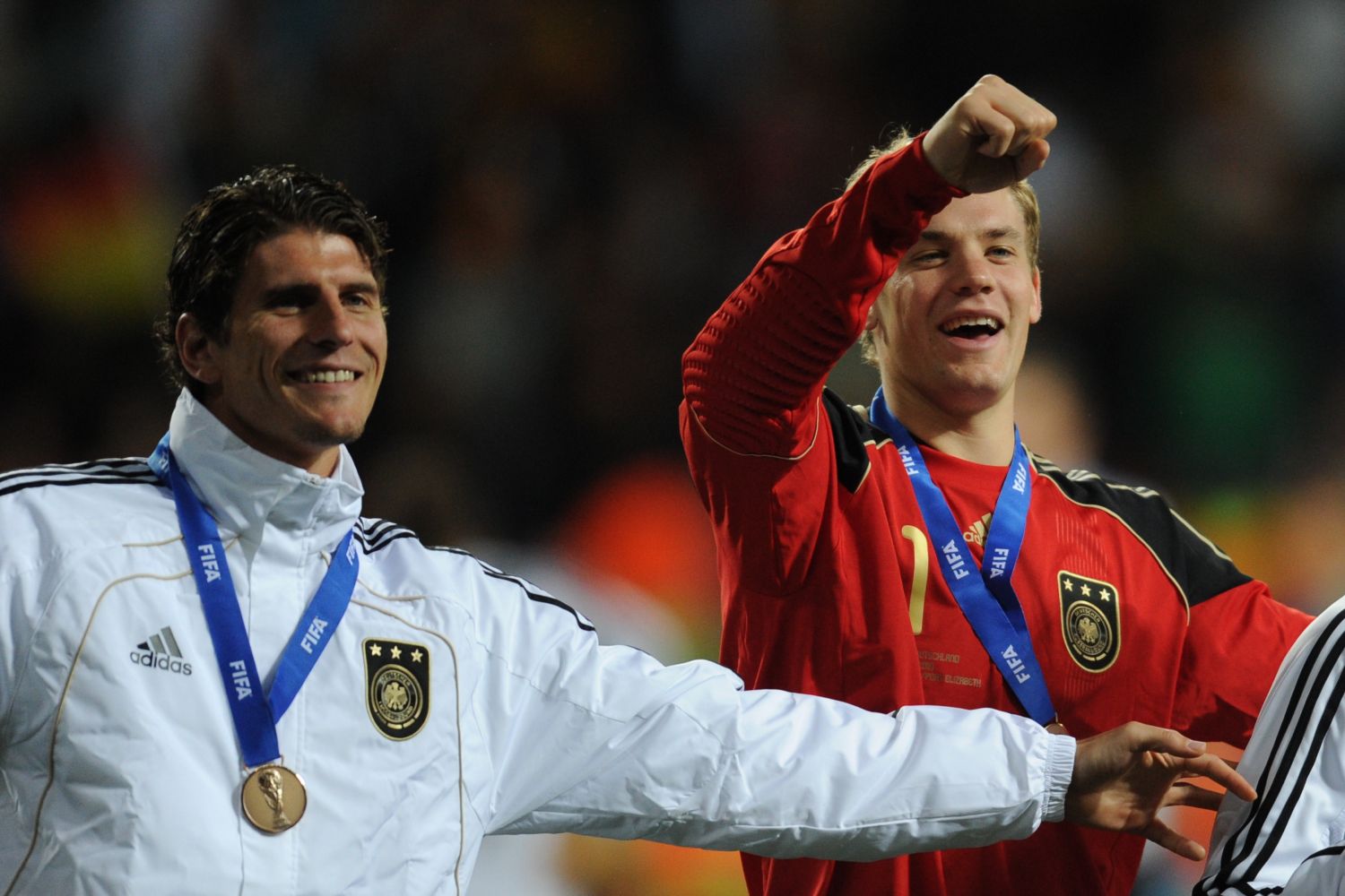 Manuel Neuer, Mario Gomez bei der WM 2010.