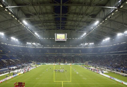 American Football in der Veltins-Arena auf Schalke.