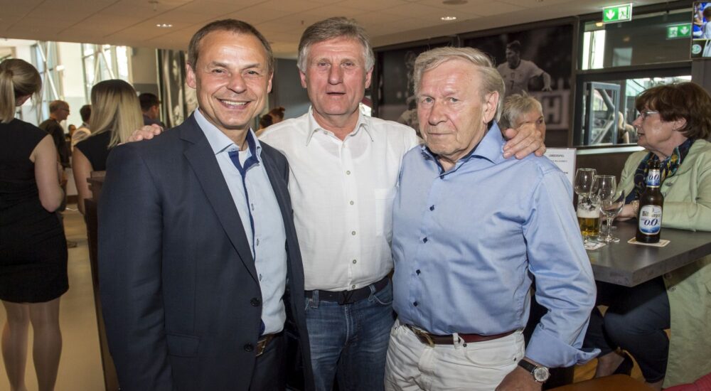 Olaf Thon, Klaus Fichtel und Diethelm Ferner beim Länderspiel Deutschland - Ungarn in der Veltins-Arena.