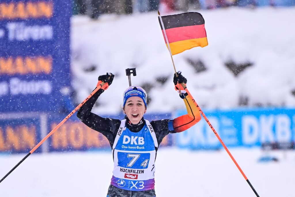 Franziska Preuß startet beim Biathlon auf Schalke.