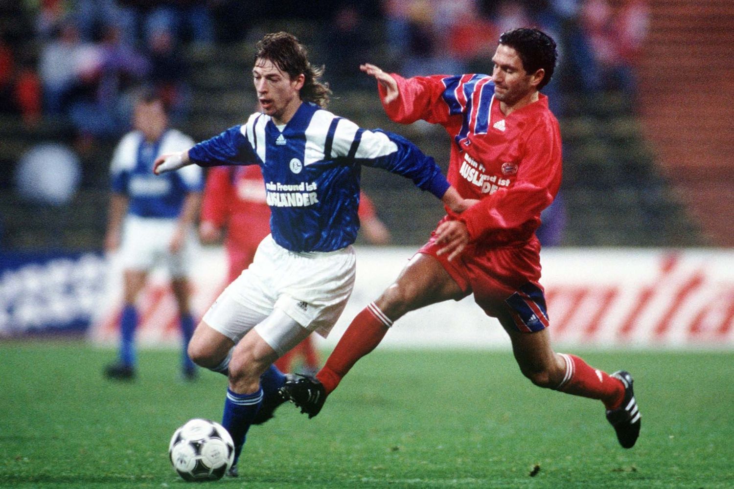 Steffen Freund im Trikot des FC Schalke 04.