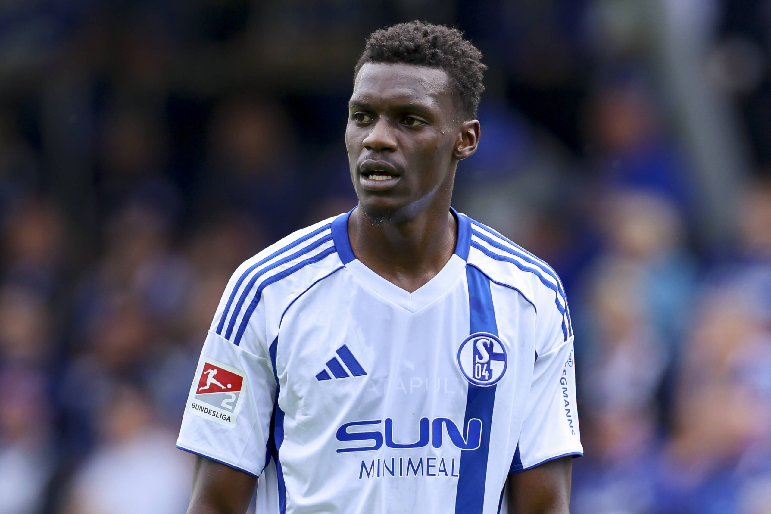 N-chster-Abgang-perfekt-Schalke-verleiht-Abwehrtalent