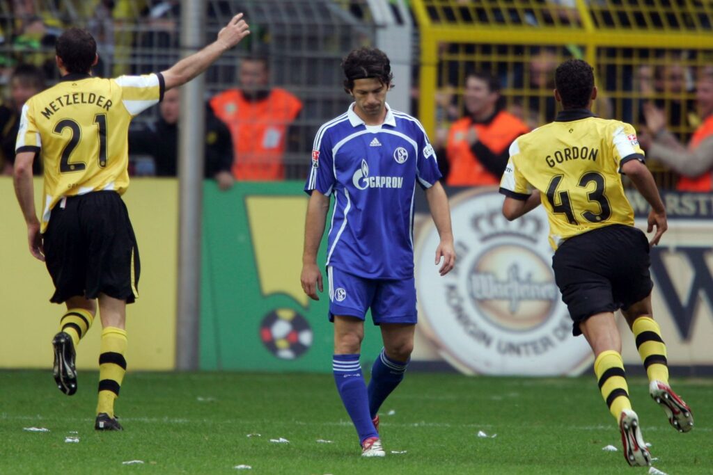 Lewan Kobiaschwili beim Revierderby 2007 bei Borussia Dortmund