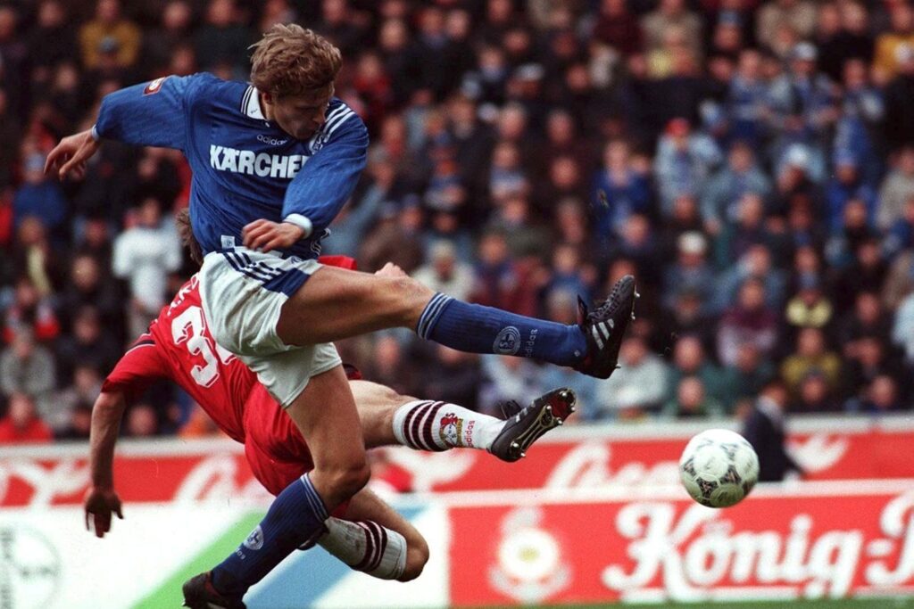 Youri Mulder 1996 gegen Bayer Leverkusen