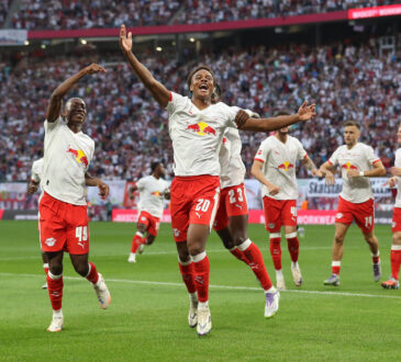20.09.2025, xtgx, Fussball 1. Bundesliga, RB Leipzig - 1. FC Kˆln emspor, v.l. Assan Ouedraogo Leipzig, 20 Jubel, Torjubel, jubelt ueber das Tor, celebrate the goal, celebration DFL/DFB REGULATIONS PROHIBIT ANY USE OF PHOTOGRAPHS as IMAGE SEQUENCES and/or QUASI-VIDEO Leipzig *** 20 09 2025, xtgx, Fuﬂball 1 Bundesliga, RB Leipzig 1 FC Kˆln emspor, v l Assan Ouedraogo Leipzig, 20 Jubel, Torjubel, jubelt ueber das Tor, celebrate the goal, celebration DFL DFB REGULATIONS PROHIBIT ANY USE OF PHOTOGRAPHS as IMAGE SEQUENCES and or QUASI VIDEO Leipzig