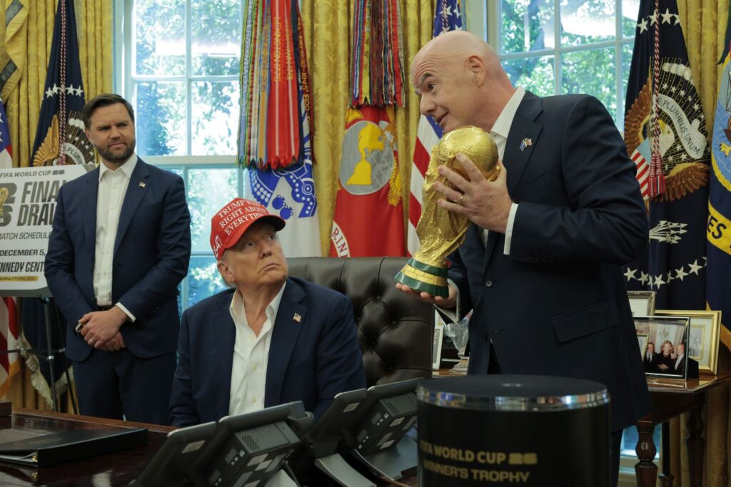 Donald Trump, Gianni Infantino, WM 2026, USA, Pokal, FIFA