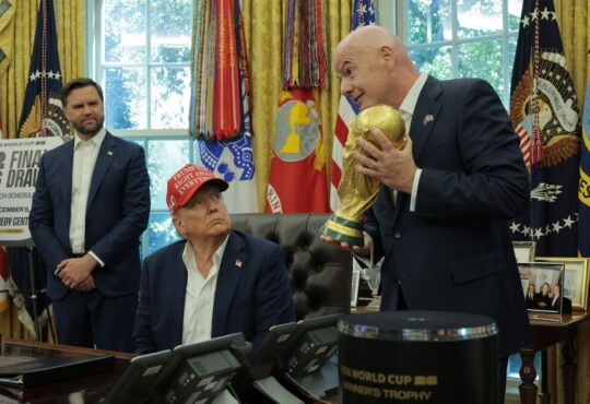 Donald Trump, Gianni Infantino, WM 2026, USA, Pokal, FIFA