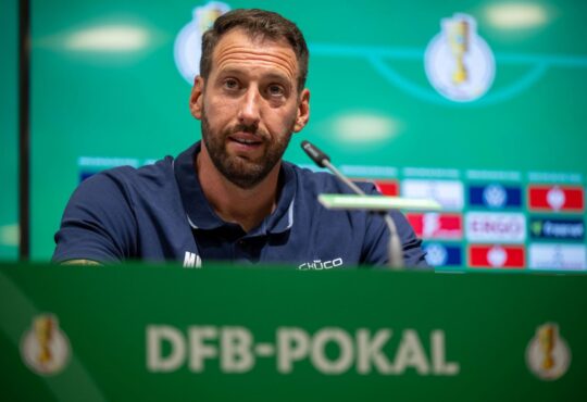 Mitch Kniat, Trainer von Arminia Bielefeld