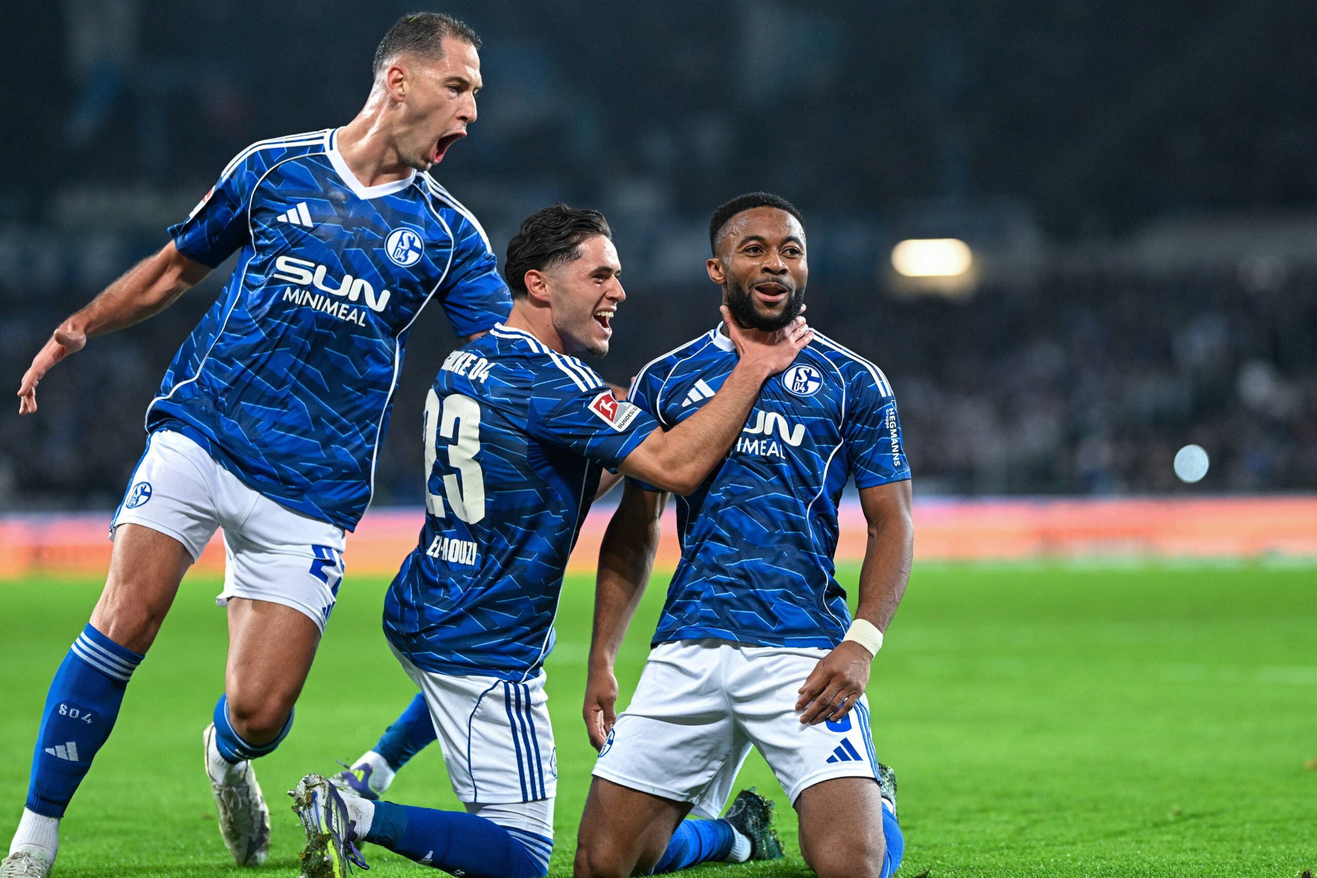 Nikola Katic, Soufiane El-Faouzi und Moussa Sylla
