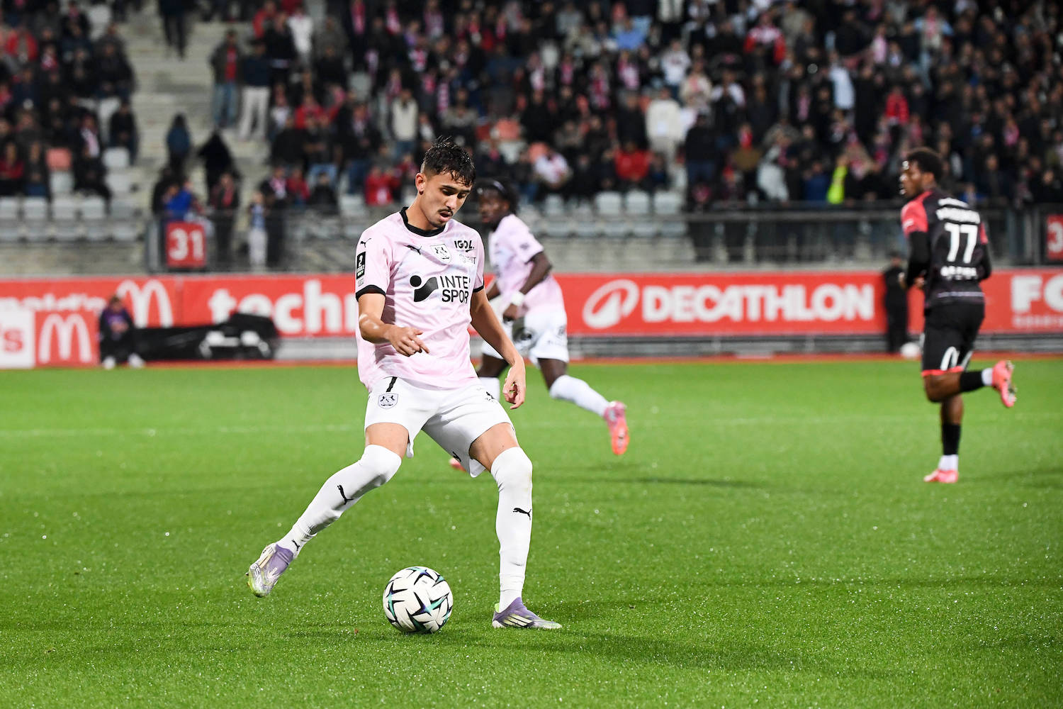 AS Nancy Lorraine v Amiens SC - Ligue 2 BKT 2025/2026 07 Ilyes HAMACHE asc during the Ligue 2 BKT match between Nancy and Amiens at Stade Marcel Picot on October 20, 2025 in Nancy, France. Nancy France PUBLICATIONxINxGERxAUTxSUIxONLY Copyright: xFEPx 776348437