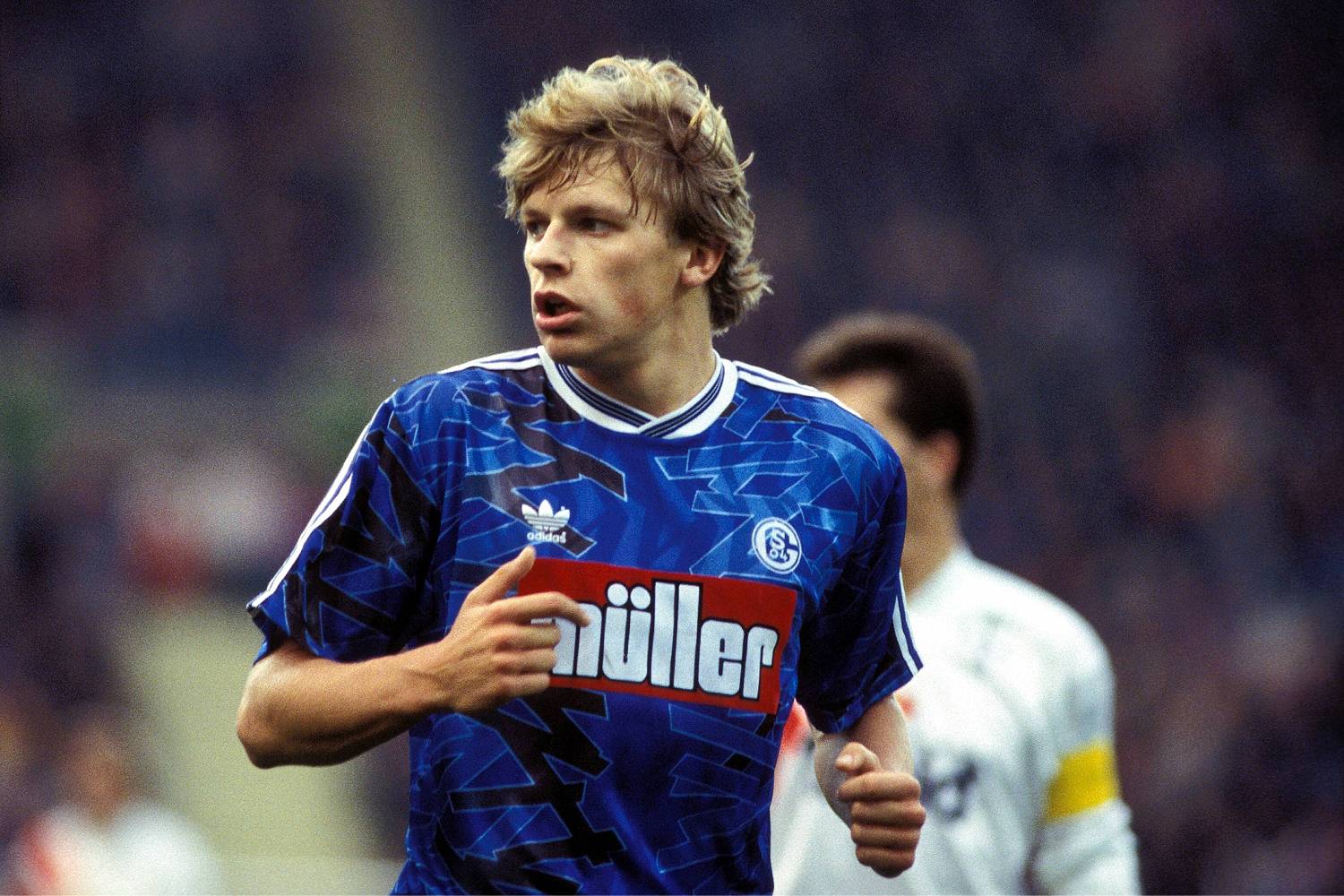 Heute-vor-32-Jahren-Youri-Mulder-rettet-S04-vor-dem-Absturz