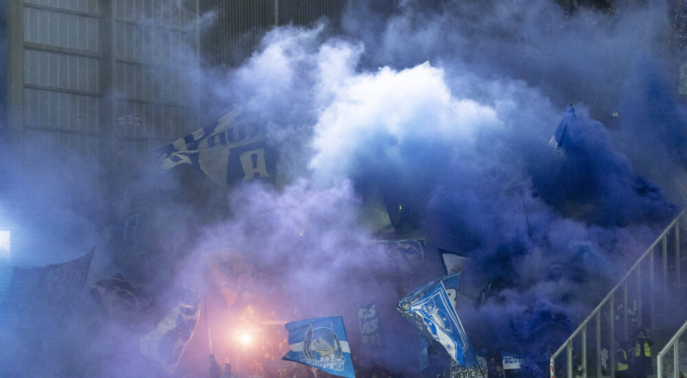 Schalke-Fans Pyrotechnik