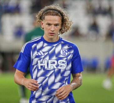 Darmstadt, Hessen, Deutschland, 29.10.2025: Merck-Stadion am Bˆllenfalltor: DFB-Pokal 2025/2026: Darmstadt 98 - Schalke 04: Mika Wallentowitz 35, FC Schalke 04 *** Darmstadt, Hesse, Germany, 29 10 2025 Merck Stadion am Bˆllenfalltor DFB Pokal 2025 2026 Darmstadt 98 Schalke 04 Mika Wallentowitz 35, FC Schalke 04 Copyright: xdtsxNachrichtenagenturx dts_91412