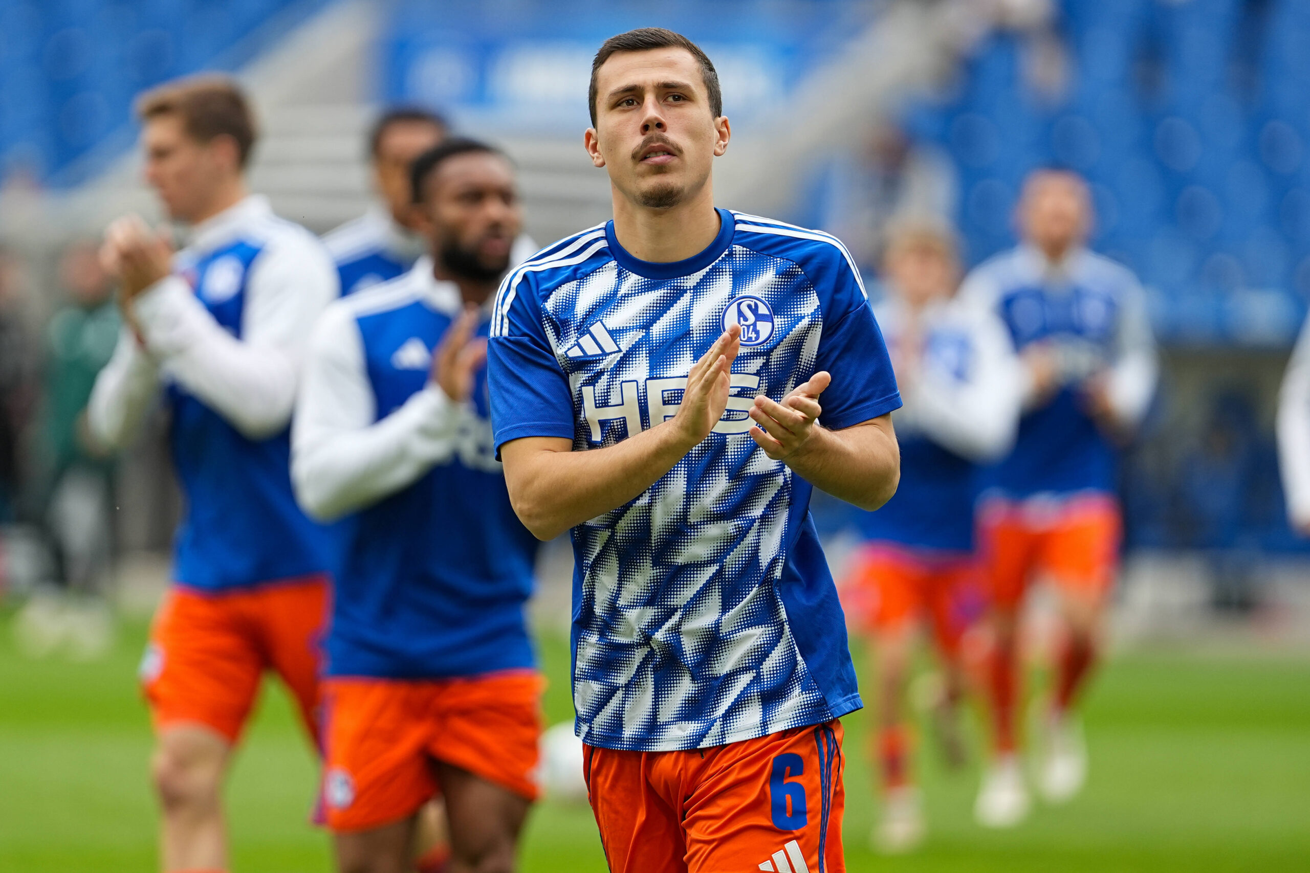 Wer-bleibt-und-wer-geht-Wie-Schalke-mit-Schallenberg-Co-plant