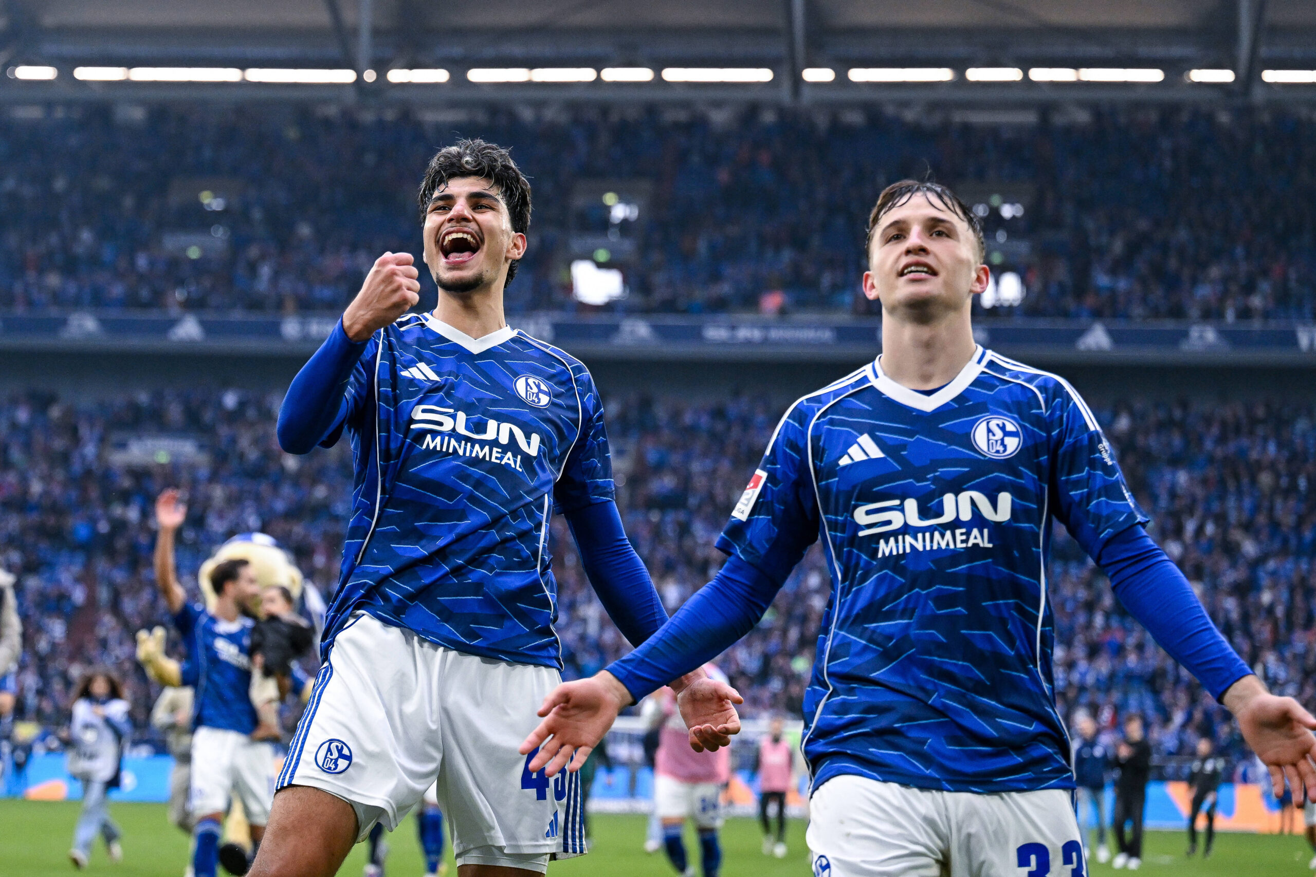 Mertcan Ayhan und Vitalie Becker