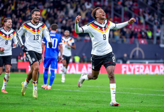 17.11.2025, Fuﬂball, L‰nderspiel, WM-Qualifikation Europa, Deutschland - Slowakei, Red Bull Arena Leipzig, 10. Spieltag, Saison 2025 2026: Torjubel nach dem Tor zum 6:0 durch Torsch¸tze Forzan Assan Ouedraogo GER 09 zusammen mit Leon Goretzka GER 08 Felix Nmecha GER 13 Regulations prohibit any use of photographs as image sequences and or quasi-video. Sachsen Deutschland *** 17 11 2025, Football, International match, World Cup Qualification Europe, Germany Slovakia, Red Bull Arena Leipzig , Matchday 10, Season 2025 2026 Goal celebration after the goal to 6 0 by scorer Forzan Assan Ouedraogo GER 09 together with Leon Goretzka GER 08 Felix Nmecha GER 13 Regulations prohibit any use of photographs as image sequences and or quasi video Sachsen Deutschland