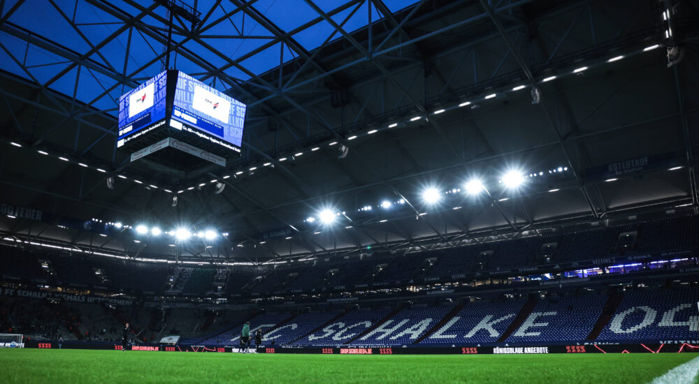 Fussball, 2. Bundesliga Saison 2025 2026 14. Spieltag FC Schalke 04 - SC Paderborn 07 28.11.2025, VELTINS-Arena Das Stadion vor dem Spiel