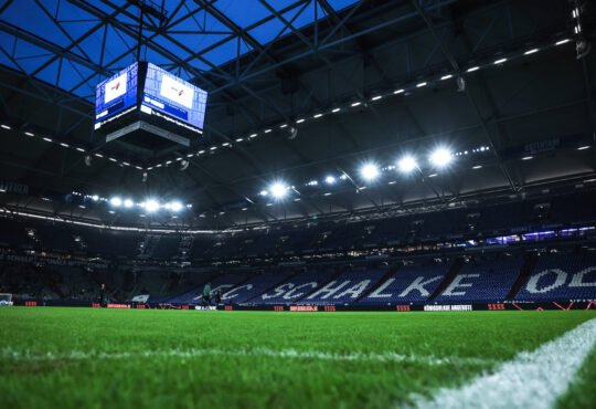 Fussball, 2. Bundesliga Saison 2025 2026 14. Spieltag FC Schalke 04 - SC Paderborn 07 28.11.2025, VELTINS-Arena Das Stadion vor dem Spiel