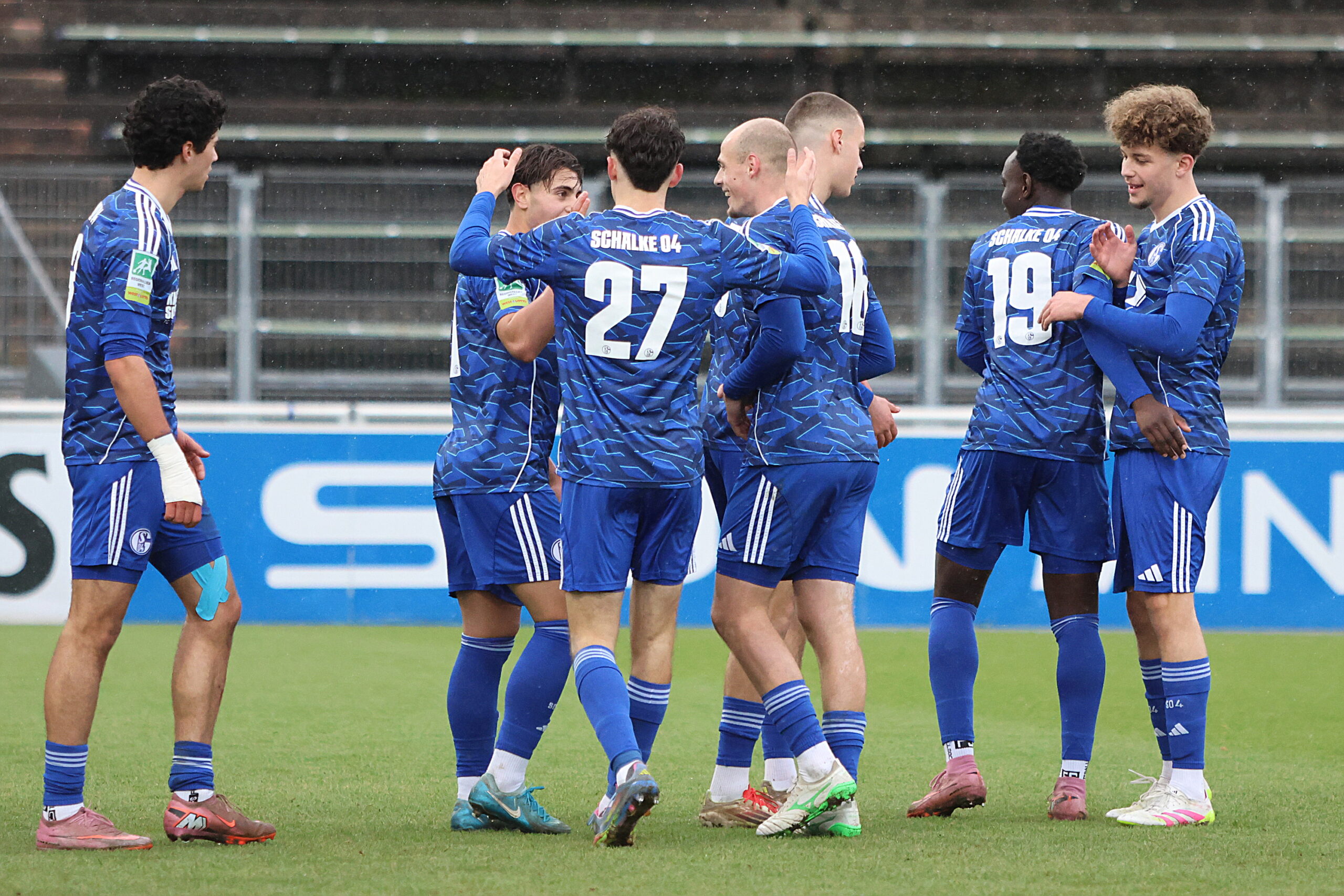 Regionalliga West: FC Schalke 04 U23 - SC Wiedenbrueck
