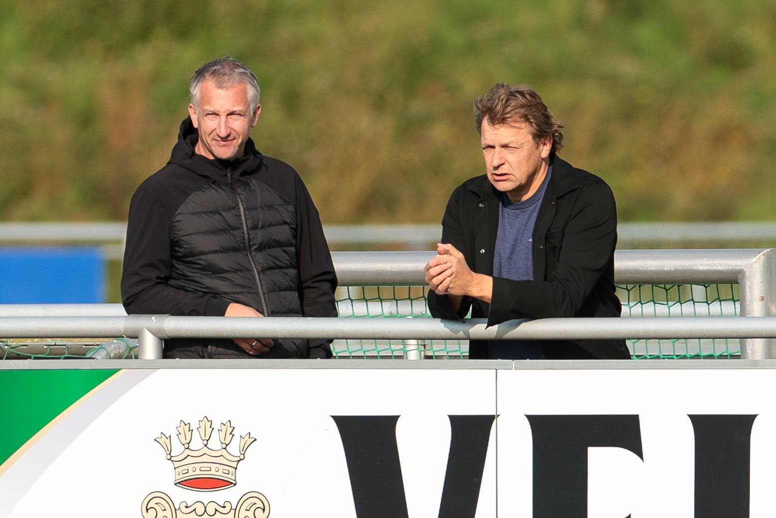 Schalke-plant-Winter-Transfers-Was-ist-dran-an-Bazdar-Karabelyov-Co-