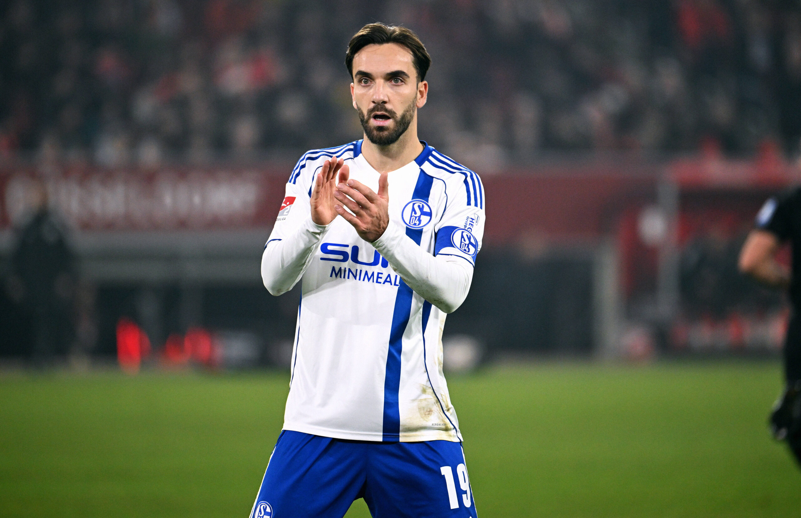 Schalke-Aufstieg-Darum-mahnt-Karaman-zur-Geduld