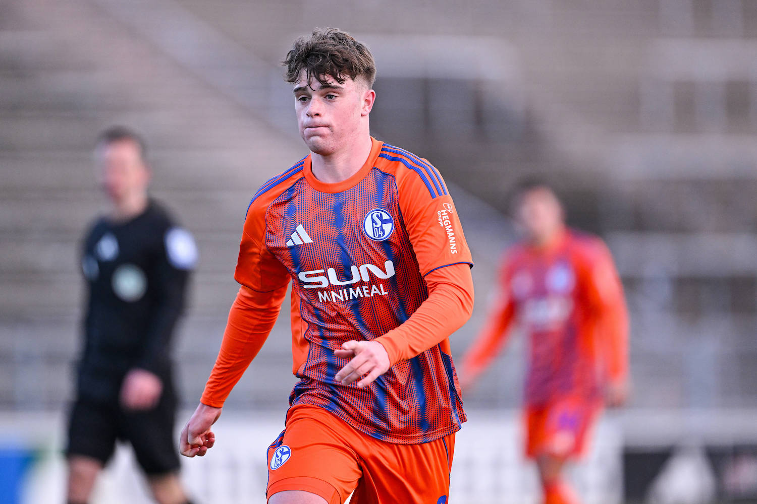 10.01.2026, Fussball, 2. Bundesliga, Saison 2025/2026, Testspiel, FC Schalke 04 - VfL Osnabr¸ck, Dylan Leonard FC Schalke 04 xRHR-FOTO/YYx *** 10 01 2026, Football, 2 Bundesliga, Season 2025 2026, Test match, FC Schalke 04 VfL Osnabr¸ck, Dylan Leonard FC Schalke 04 xRHR PHOTO YYx Copyright: KROEGER/RHR-FOTOx RHR-FOTO/YY