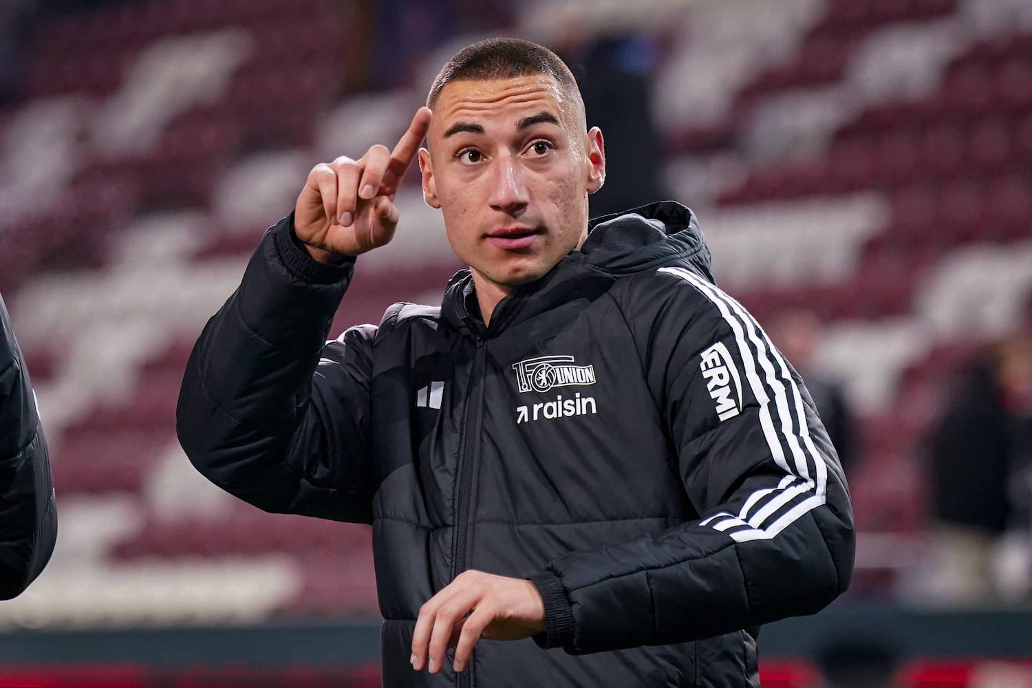 Deutschland: Fussball Bundesliga 2025/26, 17. Spieltag - FC Augsburg vs 1. FC Union Berlin - WWK ARENA Augsburg: Marin Ljubiƒiƒ / Ljubicic 1. FC Union Berlin, 27 *** Germany Soccer Bundesliga 2025 26, 17 Matchday FC Augsburg vs 1 FC Union Berlin WWK ARENA Augsburg Marin Ljubiƒiƒiƒ Ljubicic 1 FC Union Berlin, 27 Copyright: xJOERANxSTEINSIEKx