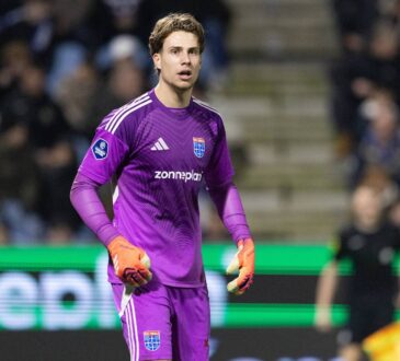 ZWOLLE , 17-01-2026 , MAC3PARK Stadium , season 2025 / 2026 , Dutch Eredivisie football , match between PEC Zwolle - AZ , picture shows PEC Zwolle goalkeeper Jasper Schendelaar PEC - AZ PUBLICATIONxNOTxINxNED x200874862x Copyright: