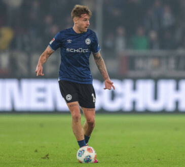 Fuﬂball 2. Bundesliga 18. Spieltag Fortuna D¸sseldorf - DSC Arminia Bielefeld am 16.01.2025 in der Merkur Spiel-Arena in D¸sseldorf Joel Grodowski Bielefeld DFL regulations prohibit any use of photographs as image sequences and/or quasi-video. *** Soccer 2 Bundesliga 18 Matchday Fortuna D¸sseldorf DSC Arminia Bielefeld on 16 01 2025 at Merkur Spiel Arena in D¸sseldorf Joel Grodowski Bielefeld DFL regulations prohibit any use of photographs as image sequences and or quasi video xJRx