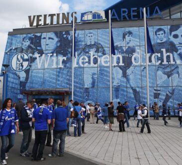 Schalke Veltins-Arena Fans Eingang Motto