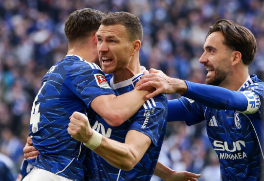 Adil Aouchiche, Edin Dzeko und Kenan Karaman