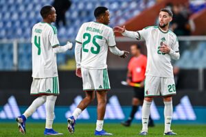 Adil Aouchiche Nationalmannschaft Algerien
