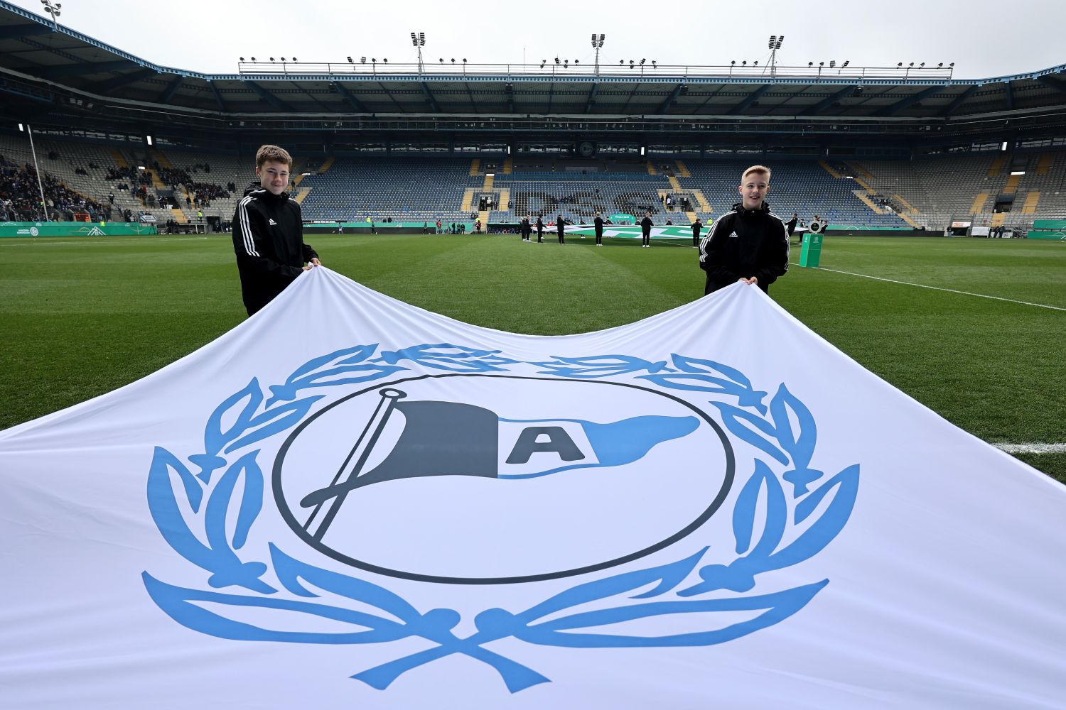Arminia Bielefeld Logo Wappen Emblem