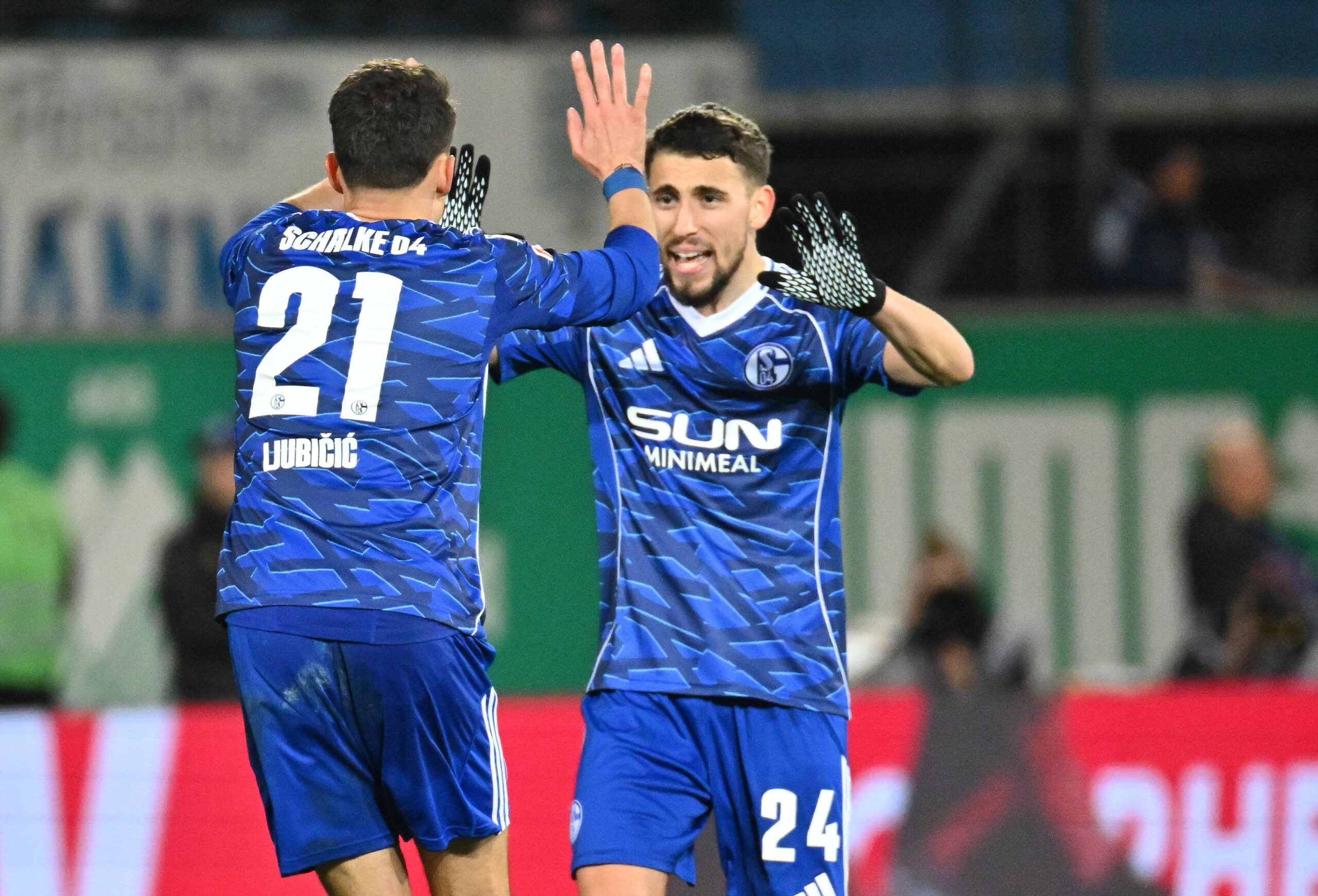 Dejan Ljubicic und Adil Aouchiche