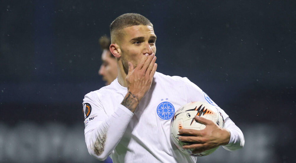 GNK Dinamo v Fotbal Club FCSB - UEFA Europa League 2025/26 League Phase MD7 ZAGREB, CROATIA - JANUARY 22: Daniel Birligea of FCSB sends a kiss after scoring a goal during the UEFA Europa League 2025/26 League Phase MD7 match between GNK Dinamo and Fotbal Club FCSB at Stadion Maksimir on January 22, 2026 in Zagreb, Croatia. PUBLICATIONxNOTxINxFRAxCROxBIHxSRBxMNExSLO IgorxKralj/PIXSELL