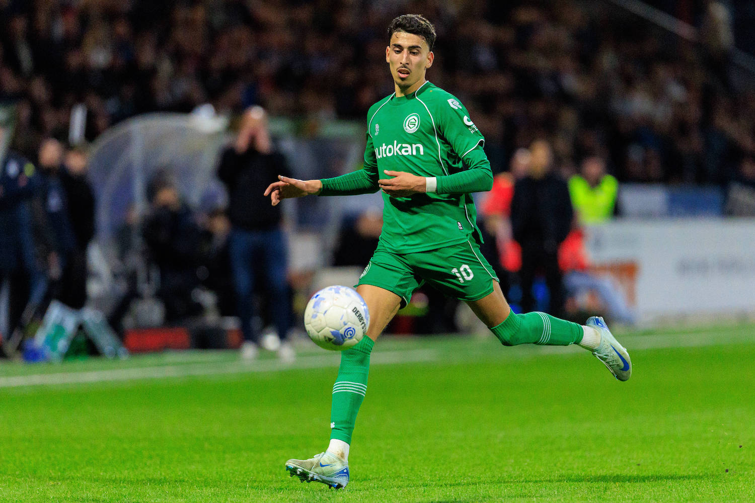 2026-04-04 SC Telstar v FC Groningen - Dutch Eredivisie VELSEN-ZUID, NETHERLANDS - APRIL 4: Younes Taha El Idrissi of FC Groningen during the Dutch Eredivisie match between SC Telstar and FC Groningen at BUKO Stadion on April 4, 2026 in Velsen-Zuid, Netherlands. Velsen-Zuid BUKO Stadion Netherlands Content not available for redistribution in The Netherlands directly or indirectly through any third parties. Copyright: xMarcelxvanxPlateringenx