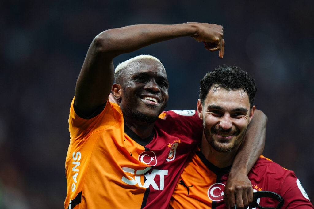 Victor Osimhen und Kaan Ayhan