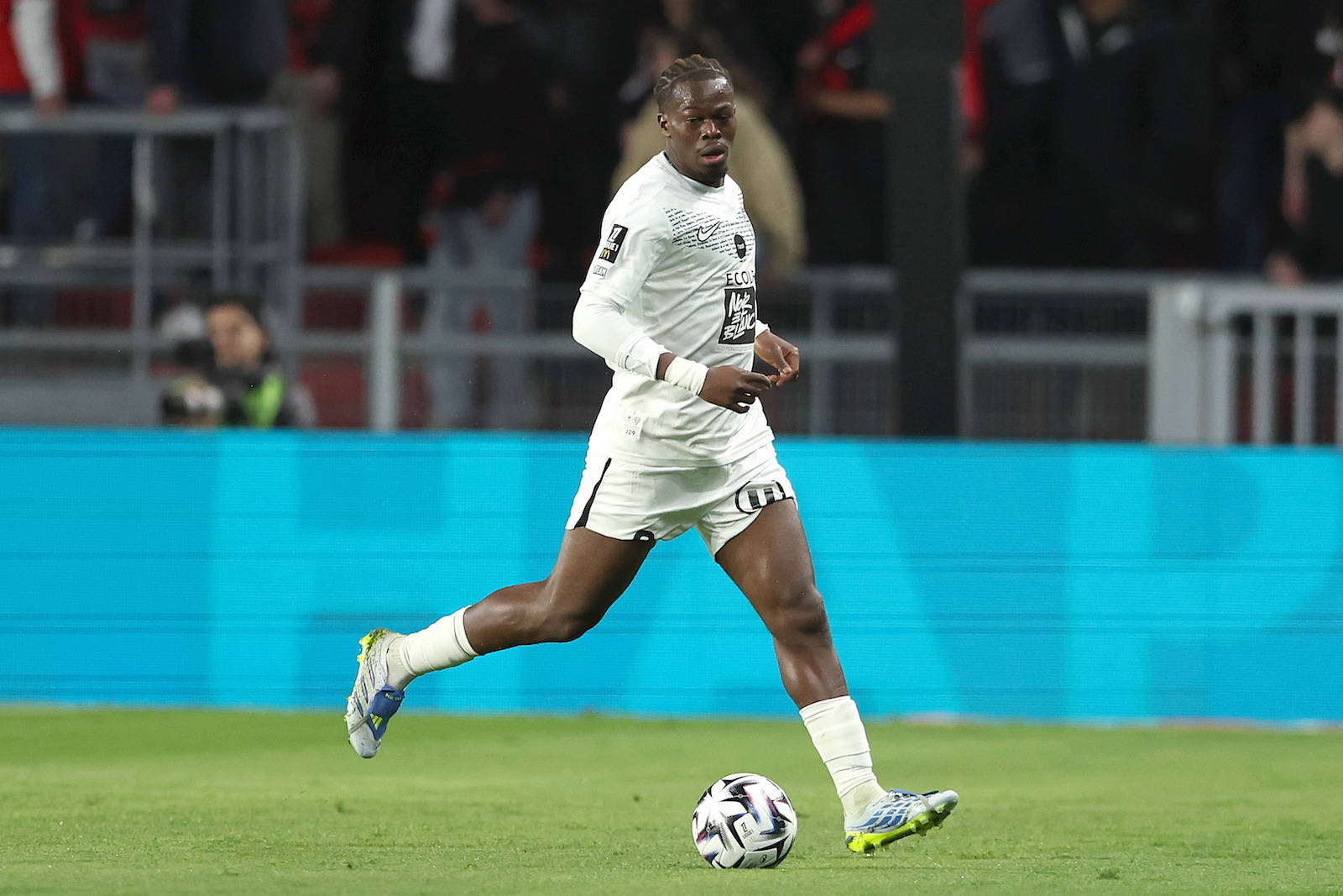 JACQUES EKOMIE, Angers, Ligue 1, 2025-26, Stade Rennais vs Angers 2-1, 11-04-2026, Azione, Action, Single shot LIGUE 1 2025-26 RENNES-ANGERS 2-1