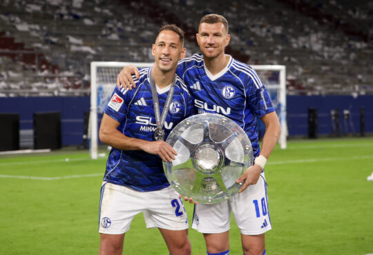 Nikola Katic und Edin Dzeko