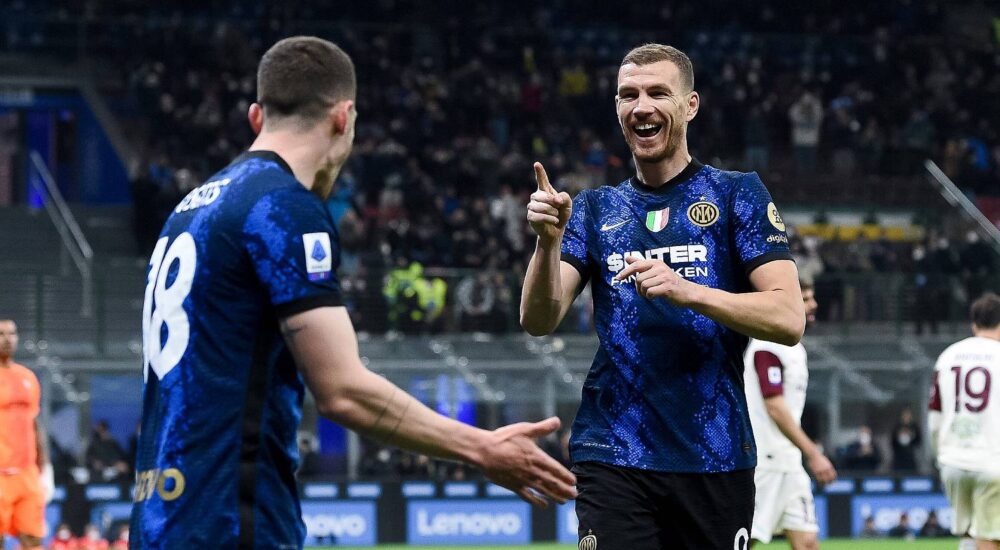 Edin Dzeko und Robin Gosens
