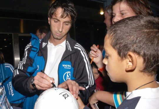 Eduard Edi Glieder Autogramme