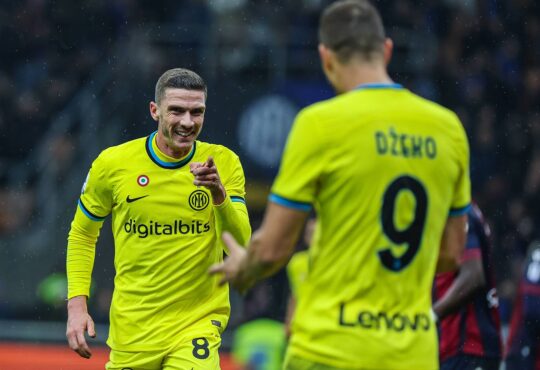 Robin Gosens und Edin Dzeko