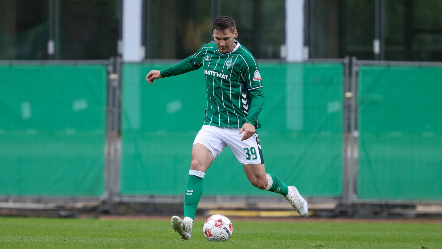 Maximilian Wöber