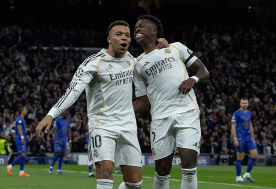 Kylian Mbappé und Vinicius Jr.