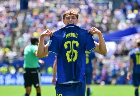 Bosnia and Herzegovina s Ermin Mahmic celebrates after scoring during a soccer game between Bosnia and Herzegovina and Qatar, on Wednesday 24 June 2026 in Seattle, the third and last day in the group stage, in group B of the FIFA World Cup, WM, Weltmeisterschaft, Fussball 2026 in the United States of America. DIRKxWAEM PUBLICATIONxNOTxINxBELxFRAxNEDxLUX x179167022x