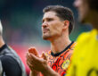 Gregor Kobel redet über Schalke-Duell