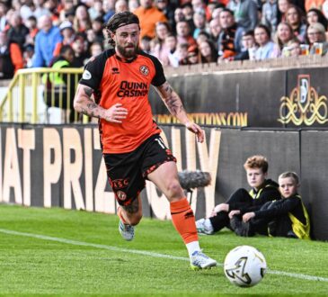 Dundee United v Rangers William Hill Premiership Will Ferry of Dundee United chases the ball during the William Hill Premiership match at The CalForth Construction Arena, Dundee 31/07/2026 UK Newspapers OUT Copyright: xJamiexJohnstonx FIL-23702-0148